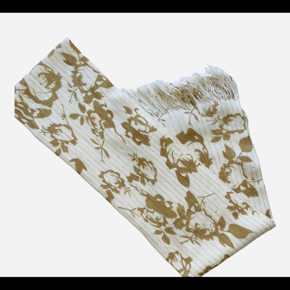 Cejon Scarf